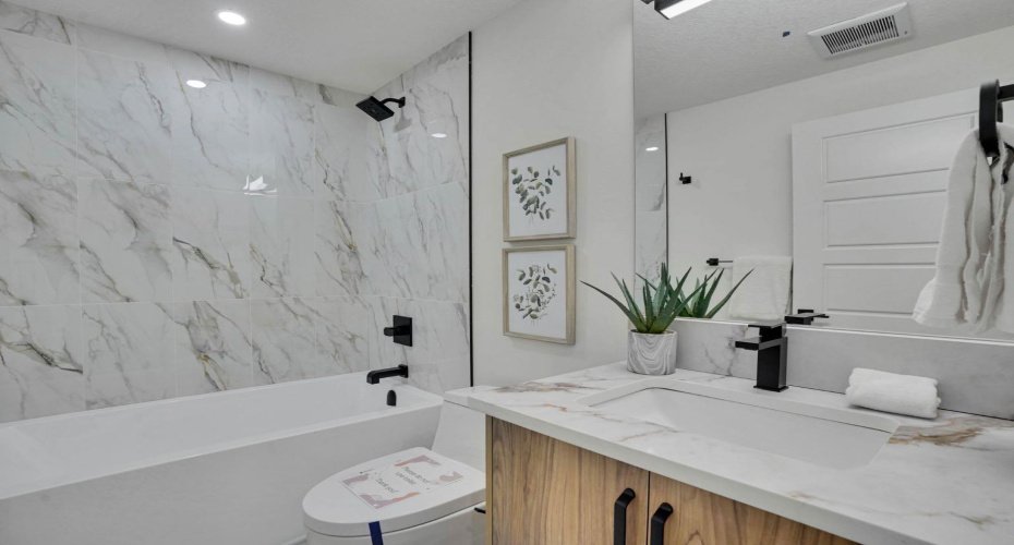 2012 35 Street, Calgary, Alberta T3E 2X6, 6 Bedrooms Bedrooms, ,6 BathroomsBathrooms,Residential,For Sale,35,A2304128