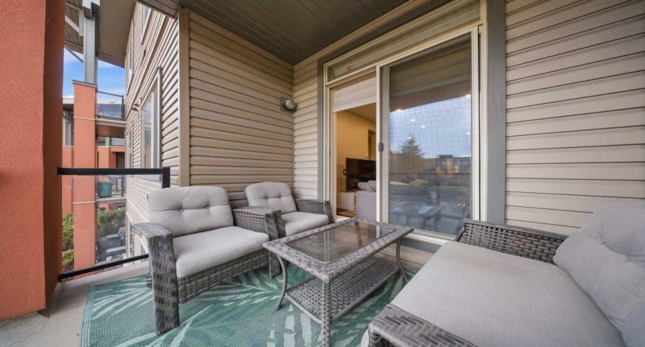 2727 28 Avenue, Calgary, Alberta T2B 0L4, 1 Bedroom Bedrooms, ,1 BathroomBathrooms,Residential,For Sale,28,A2304199