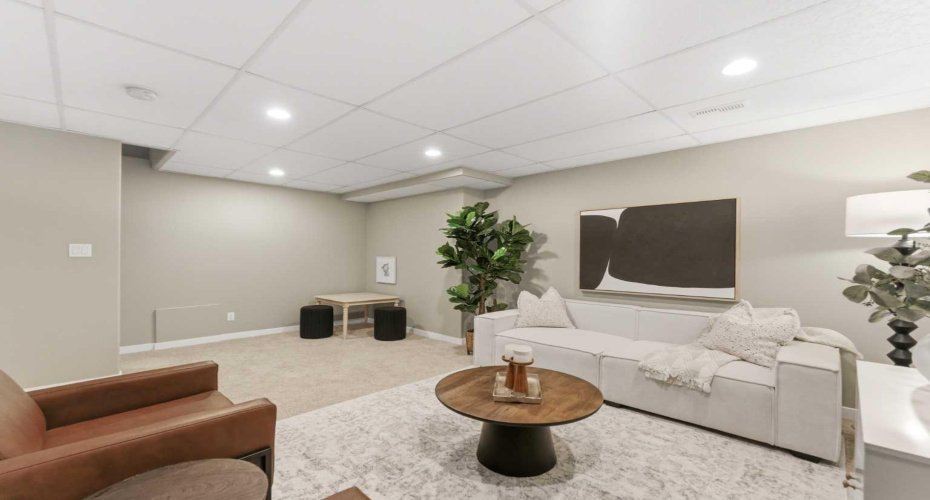 87 Sage Hill Way, Calgary, Alberta T3R 0H3, 4 Bedrooms Bedrooms, ,4 BathroomsBathrooms,Residential,For Sale,Sage Hill,A2304206