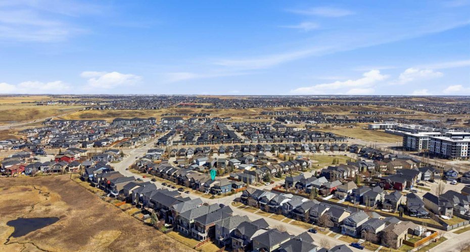 87 Sage Hill Way, Calgary, Alberta T3R 0H3, 4 Bedrooms Bedrooms, ,4 BathroomsBathrooms,Residential,For Sale,Sage Hill,A2304206