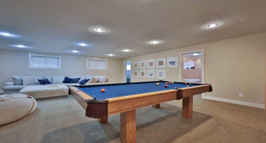 234 1A Street, Magrath, Alberta T0K 1J0, 5 Bedrooms Bedrooms, ,3 BathroomsBathrooms,Residential,For Sale,1A,A2304242