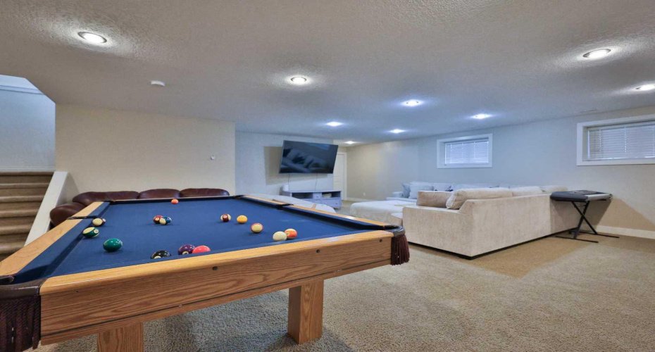 234 1A Street, Magrath, Alberta T0K 1J0, 5 Bedrooms Bedrooms, ,3 BathroomsBathrooms,Residential,For Sale,1A,A2304242