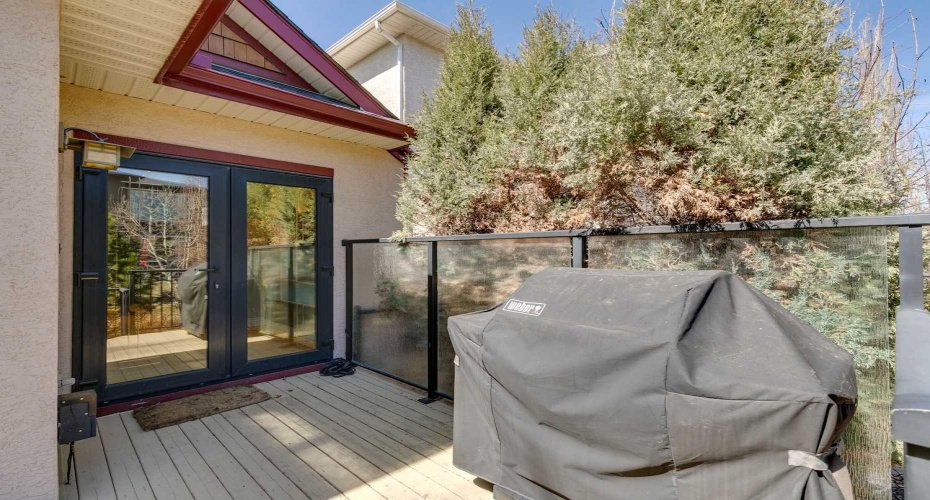 367 Discovery Place, Calgary, Alberta T3H 4N7, 4 Bedrooms Bedrooms, ,3 BathroomsBathrooms,Residential,For Sale,Discovery,A2304244