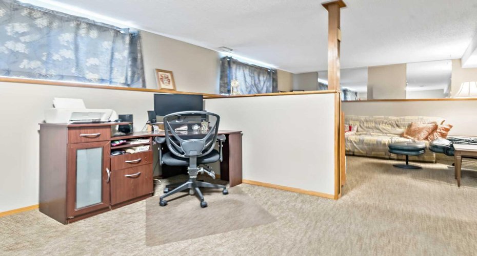 323 Woodvale Crescent, Calgary, Alberta T2W 3L3, 4 Bedrooms Bedrooms, ,2 BathroomsBathrooms,Residential,For Sale,Woodvale,A2304263