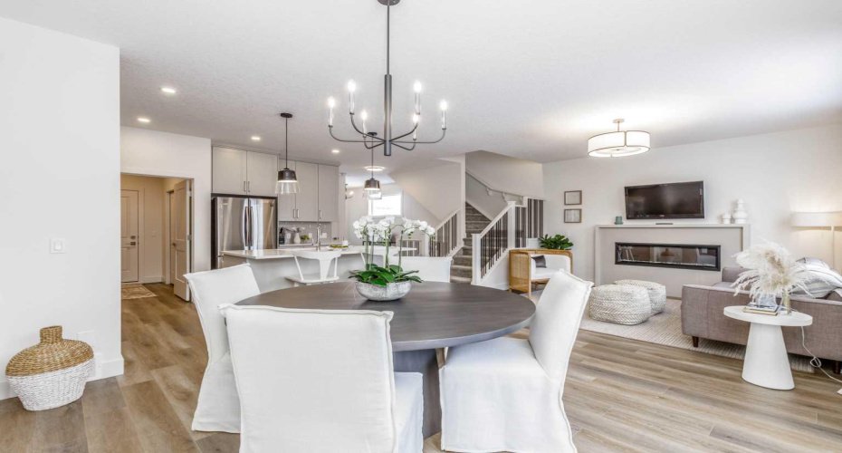 432 Rivercrest Road, Cochrane, Alberta T4C 3C6, 3 Bedrooms Bedrooms, ,3 BathroomsBathrooms,Residential,For Sale,Rivercrest,A2304288