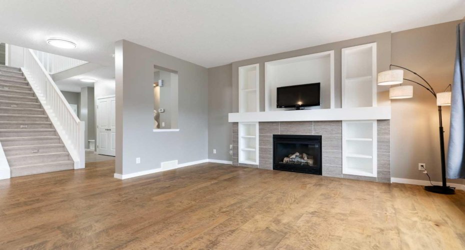 51 Sage Bank Court, Calgary, Alberta T3R 0K7, 4 Bedrooms Bedrooms, ,4 BathroomsBathrooms,Residential,For Sale,Sage Bank,A2304291