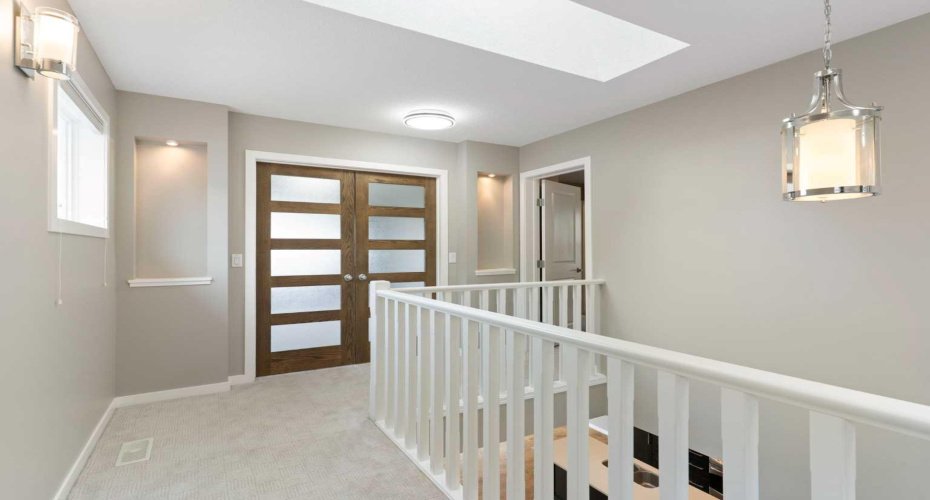 51 Sage Bank Court, Calgary, Alberta T3R 0K7, 4 Bedrooms Bedrooms, ,4 BathroomsBathrooms,Residential,For Sale,Sage Bank,A2304291