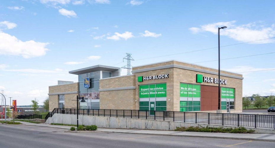 51 Sage Bank Court, Calgary, Alberta T3R 0K7, 4 Bedrooms Bedrooms, ,4 BathroomsBathrooms,Residential,For Sale,Sage Bank,A2304291