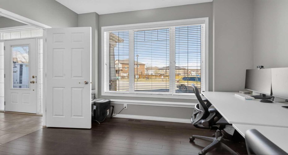 333 Viewpointe Terrace, Chestermere, Alberta T1X 0T3, 4 Bedrooms Bedrooms, ,3 BathroomsBathrooms,Residential,For Sale,Viewpointe,A2304362