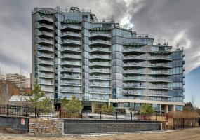 738 1 Avenue, Calgary, Alberta T2P 5G8, 2 Bedrooms Bedrooms, ,2 BathroomsBathrooms,Residential,For Sale,1,A2304546