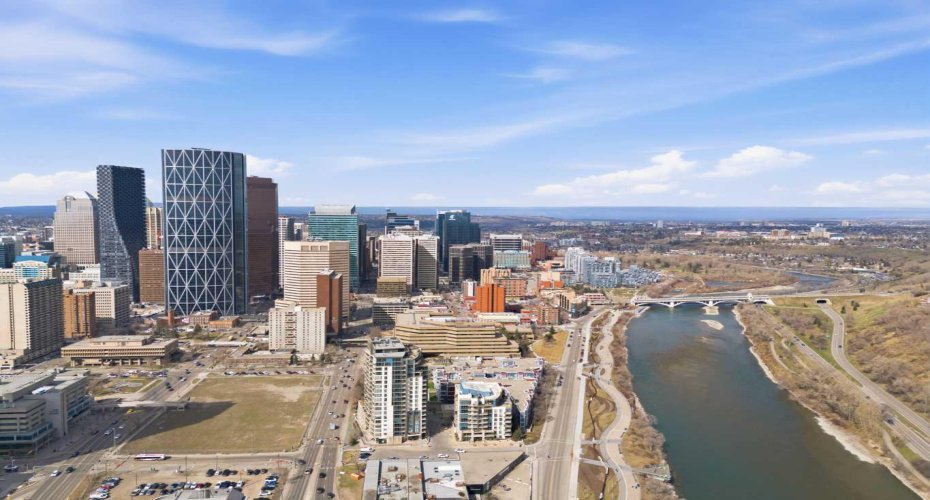 333 Riverfront Avenue, Calgary, Alberta T2G 5R1, 1 Bedroom Bedrooms, ,1 BathroomBathrooms,Residential,For Sale,Riverfront,A2304592