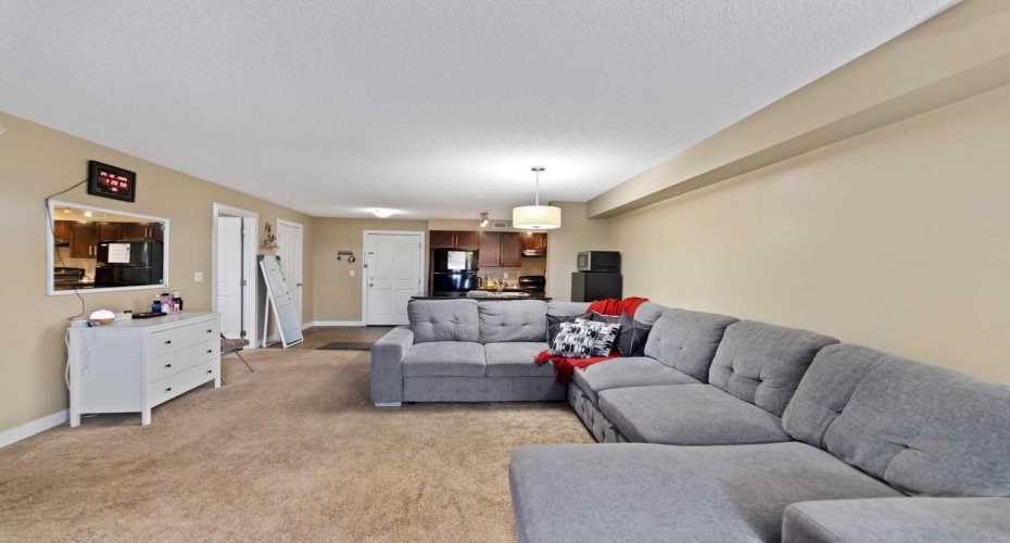 355 Taralake Way, Calgary, Alberta T3J0M1, 2 Bedrooms Bedrooms, ,2 BathroomsBathrooms,Residential,For Sale,Taralake,A2304785