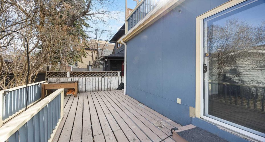 528 21 Avenue, Calgary, Alberta T2S 0H1, 2 Bedrooms Bedrooms, ,3 BathroomsBathrooms,Residential,For Sale,21,A2304787