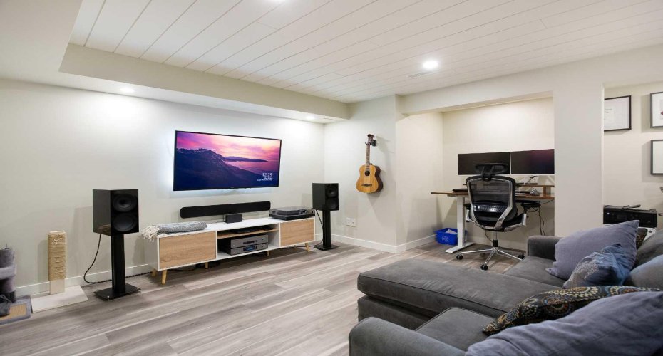 2127 34 Avenue, Calgary, Alberta T3H 2M1, 3 Bedrooms Bedrooms, ,3 BathroomsBathrooms,Residential,For Sale,34,A2304805