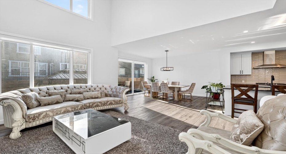 208 Dawson Circle, Chestermere, Alberta T1X 2R2, 7 Bedrooms Bedrooms, ,4 BathroomsBathrooms,Residential,For Sale,Dawson,A2304859