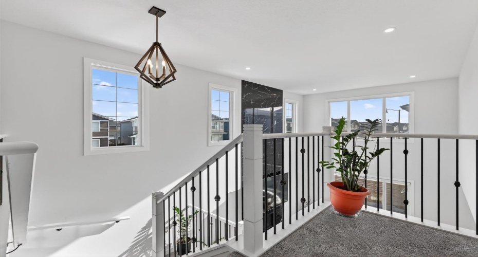 208 Dawson Circle, Chestermere, Alberta T1X 2R2, 7 Bedrooms Bedrooms, ,4 BathroomsBathrooms,Residential,For Sale,Dawson,A2304859