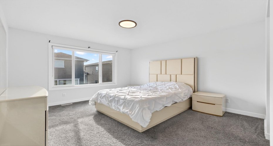 208 Dawson Circle, Chestermere, Alberta T1X 2R2, 7 Bedrooms Bedrooms, ,4 BathroomsBathrooms,Residential,For Sale,Dawson,A2304859