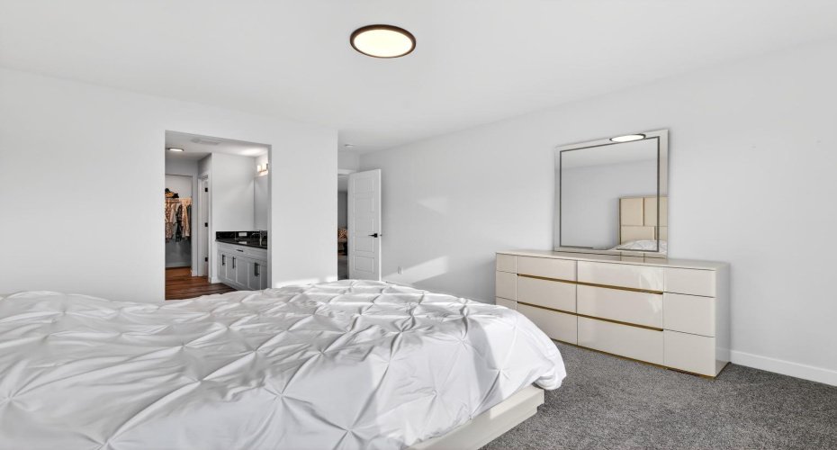 208 Dawson Circle, Chestermere, Alberta T1X 2R2, 7 Bedrooms Bedrooms, ,4 BathroomsBathrooms,Residential,For Sale,Dawson,A2304859