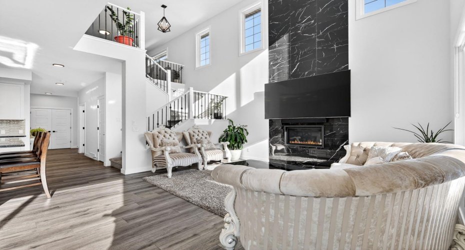 208 Dawson Circle, Chestermere, Alberta T1X 2R2, 7 Bedrooms Bedrooms, ,4 BathroomsBathrooms,Residential,For Sale,Dawson,A2304859