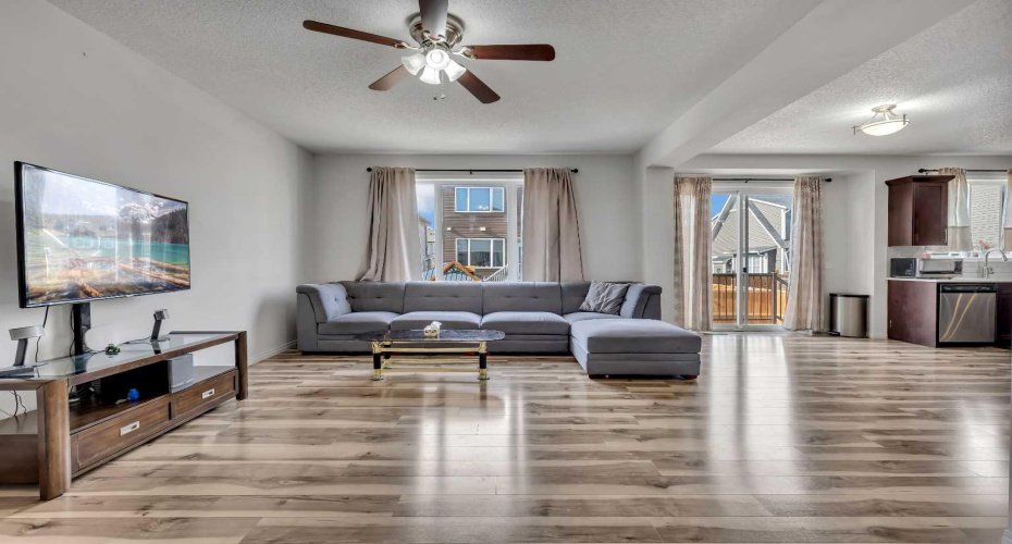 44 Cityside Rise, Calgary, Alberta T3N1H7, 4 Bedrooms Bedrooms, ,4 BathroomsBathrooms,Residential,For Sale,Cityside,A2304900