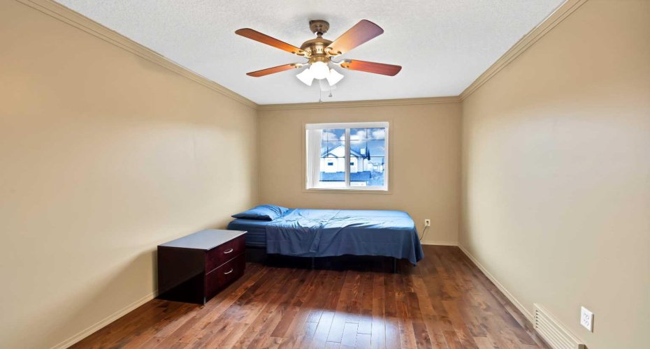10 Bridlerange Circle, Calgary, Alberta T2Y5H4, 4 Bedrooms Bedrooms, ,4 BathroomsBathrooms,Residential,For Sale,Bridlerange,A2304919