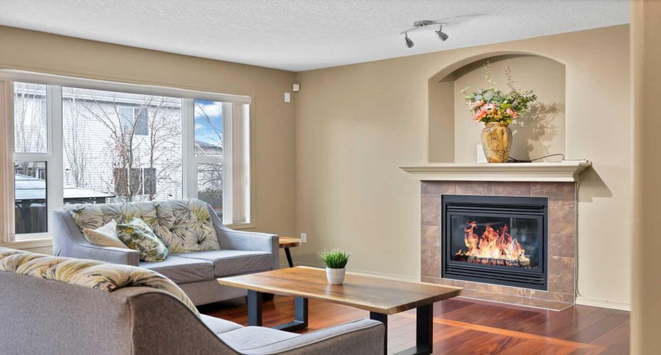 10 Bridlerange Circle, Calgary, Alberta T2Y5H4, 4 Bedrooms Bedrooms, ,4 BathroomsBathrooms,Residential,For Sale,Bridlerange,A2304919