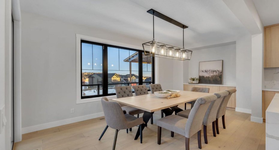 12 Spring Creek Point, Calgary, Alberta T3H 6E2, 4 Bedrooms Bedrooms, ,4 BathroomsBathrooms,Residential,For Sale,Spring Creek,A2304938