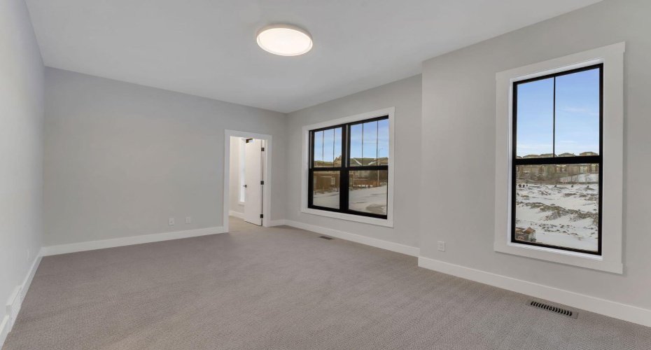 12 Spring Creek Point, Calgary, Alberta T3H 6E2, 4 Bedrooms Bedrooms, ,4 BathroomsBathrooms,Residential,For Sale,Spring Creek,A2304938