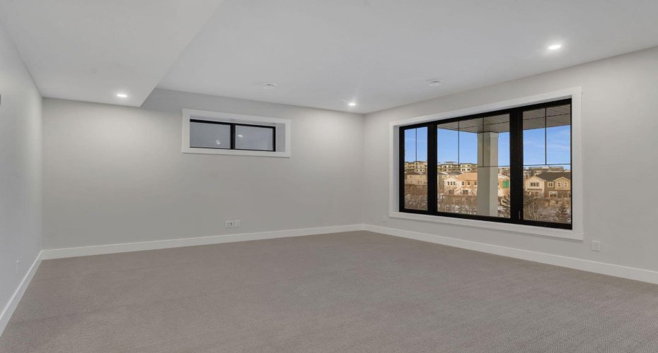 12 Spring Creek Point, Calgary, Alberta T3H 6E2, 4 Bedrooms Bedrooms, ,4 BathroomsBathrooms,Residential,For Sale,Spring Creek,A2304938