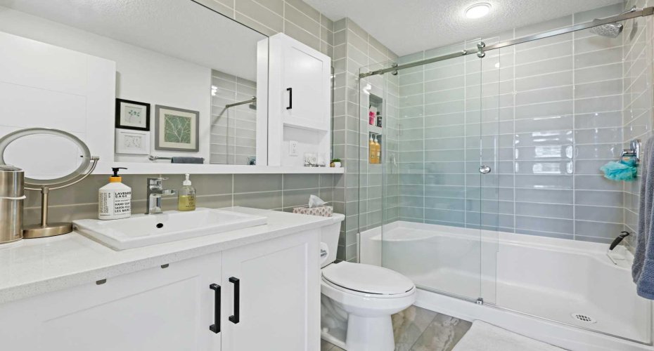 350 Livingston Common, Calgary, Alberta T3P 1M5, 2 Bedrooms Bedrooms, ,2 BathroomsBathrooms,Residential,For Sale,Livingston,A2304940