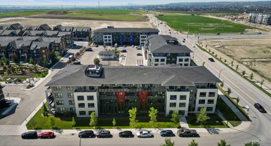 350 Livingston Common, Calgary, Alberta T3P 1M5, 2 Bedrooms Bedrooms, ,2 BathroomsBathrooms,Residential,For Sale,Livingston,A2304940