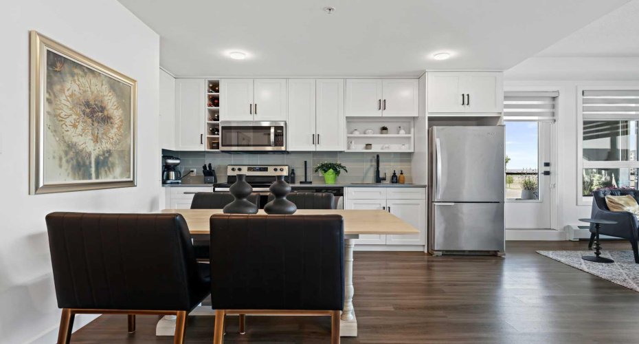 350 Livingston Common, Calgary, Alberta T3P 1M5, 2 Bedrooms Bedrooms, ,2 BathroomsBathrooms,Residential,For Sale,Livingston,A2304940