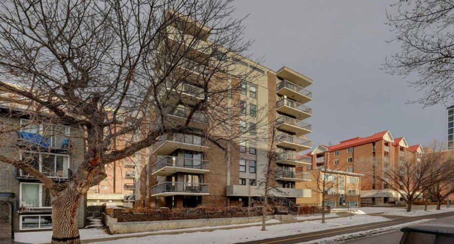 616 15 Avenue, Calgary, Alberta T2R0R5, 2 Bedrooms Bedrooms, ,1 BathroomBathrooms,Residential,For Sale,15,A2304954