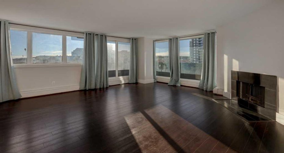 616 15 Avenue, Calgary, Alberta T2R0R5, 2 Bedrooms Bedrooms, ,1 BathroomBathrooms,Residential,For Sale,15,A2304954