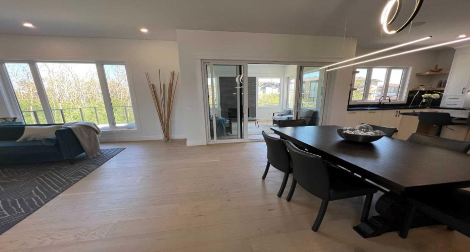 48 Rockcliff Terrace, Calgary, Alberta T3G 0G6, 4 Bedrooms Bedrooms, ,5 BathroomsBathrooms,Residential,For Sale,Rockcliff,A2304957