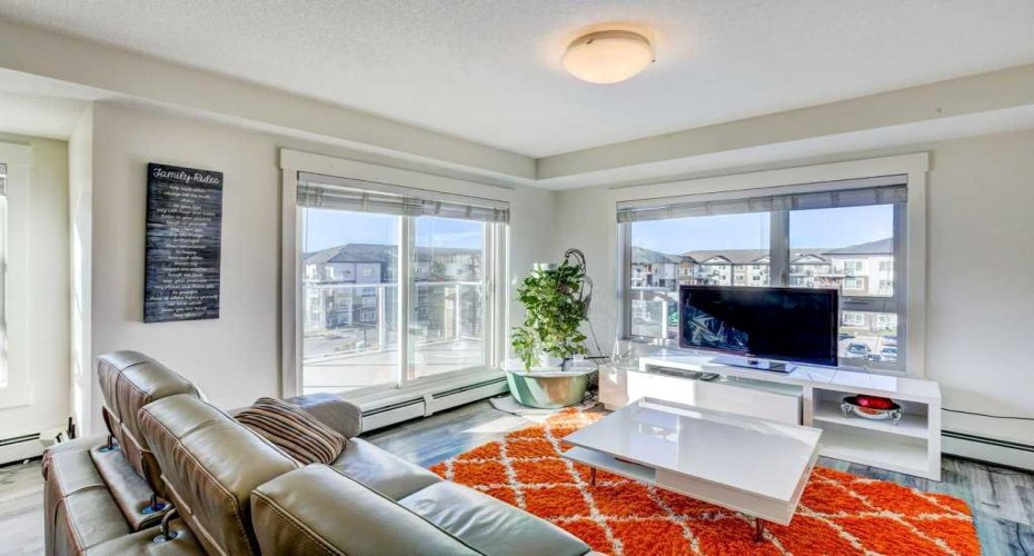 240 Skyview Ranch Road, Calgary, Alberta T3N 0P4, 2 Bedrooms Bedrooms, ,2 BathroomsBathrooms,Residential,For Sale,Skyview Ranch,A2295739