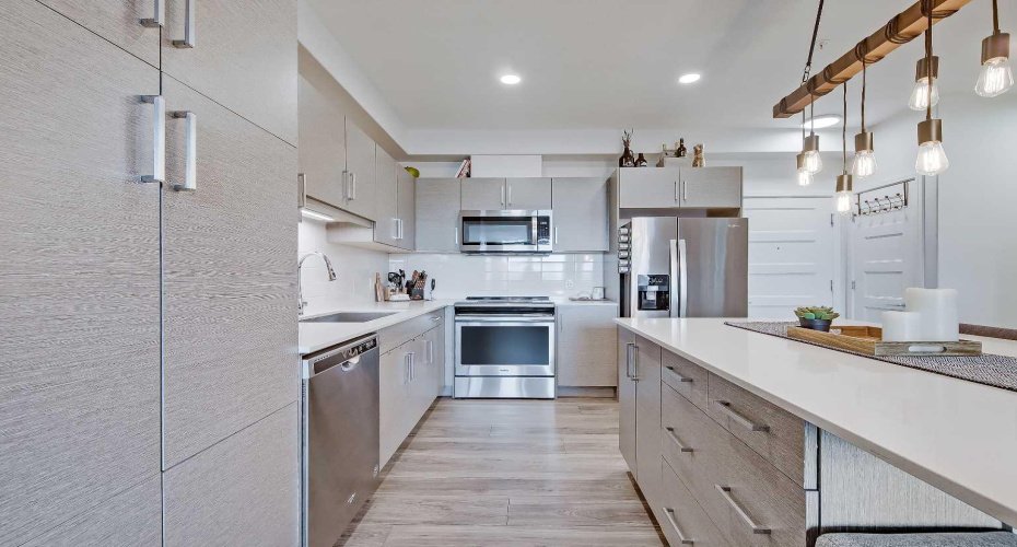 80 Greenbriar Place, Calgary, Alberta T3B 6J4, 1 Bedroom Bedrooms, ,1 BathroomBathrooms,Residential,For Sale,Greenbriar,A2304857