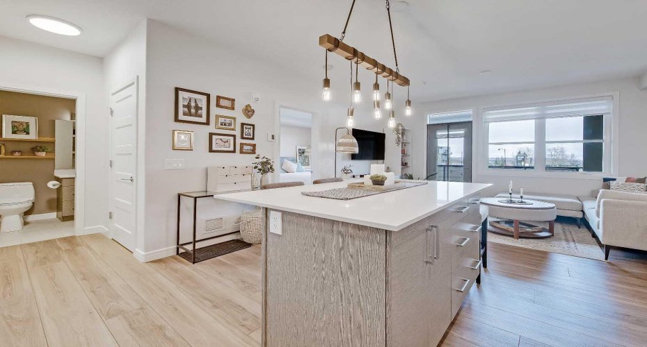 80 Greenbriar Place, Calgary, Alberta T3B 6J4, 1 Bedroom Bedrooms, ,1 BathroomBathrooms,Residential,For Sale,Greenbriar,A2304857
