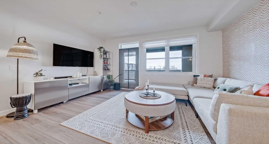 80 Greenbriar Place, Calgary, Alberta T3B 6J4, 1 Bedroom Bedrooms, ,1 BathroomBathrooms,Residential,For Sale,Greenbriar,A2304857