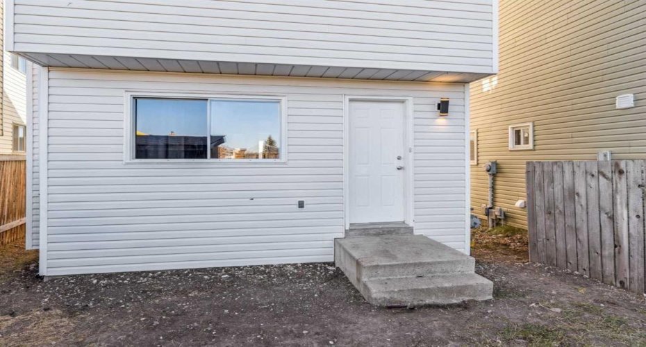 218 Falmere Way, Calgary, Alberta T3J 2X9, 4 Bedrooms Bedrooms, ,4 BathroomsBathrooms,Residential,For Sale,Falmere,A2304868