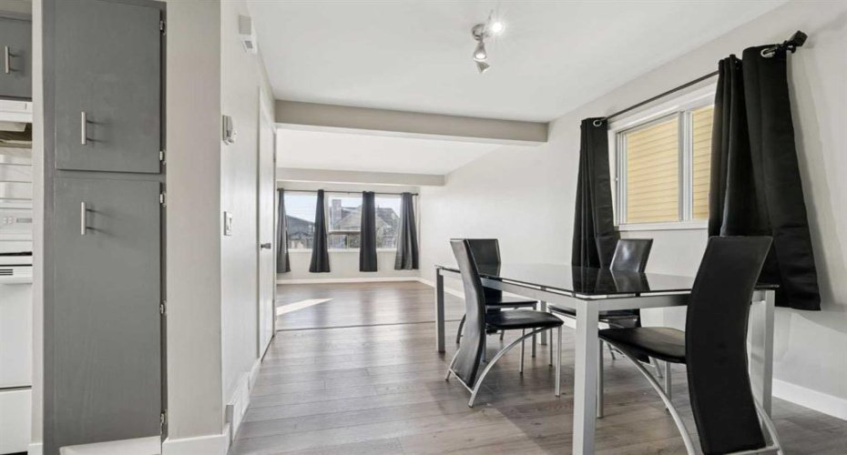 218 Falmere Way, Calgary, Alberta T3J 2X9, 4 Bedrooms Bedrooms, ,4 BathroomsBathrooms,Residential,For Sale,Falmere,A2304868