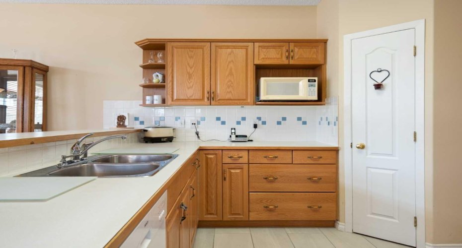 Kitchen, corner pantry.