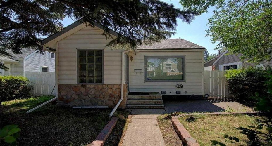 249 23 Avenue, Calgary, Alberta T2E 1V8, ,Rental,23,A2305339