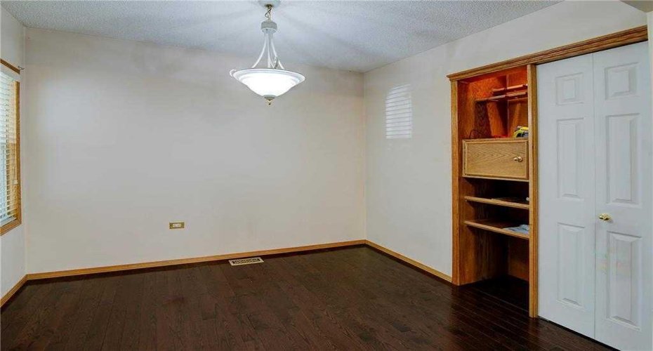 249 23 Avenue, Calgary, Alberta T2E 1V8, ,Rental,23,A2305339