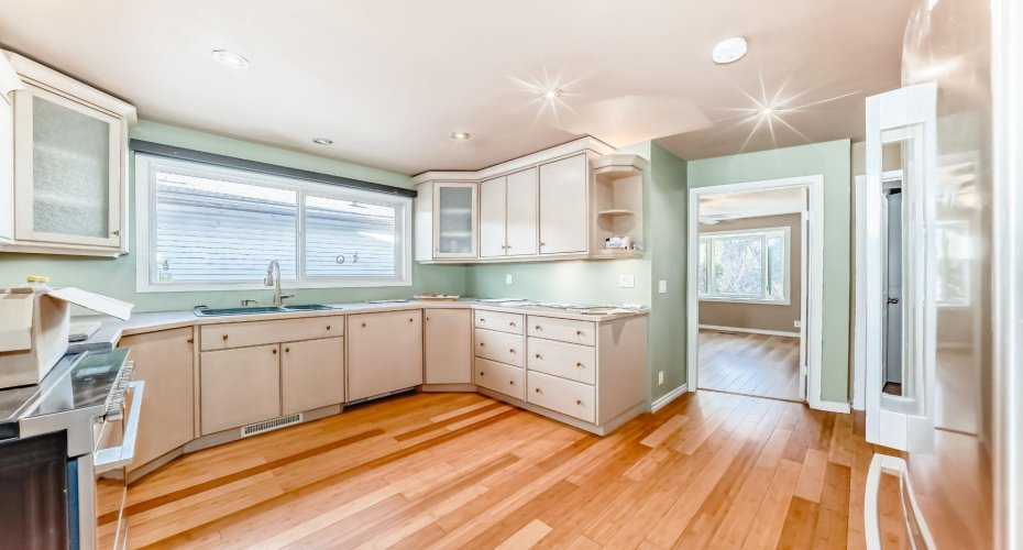 274 Templeview Way, Calgary, Alberta T1Y 3Y9, 3 Bedrooms Bedrooms, ,2 BathroomsBathrooms,Residential,For Sale,Templeview,A2305342