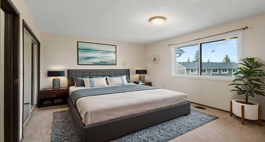 355 Georgian Villas, Calgary, Alberta T2A 7C7, 2 Bedrooms Bedrooms, ,2 BathroomsBathrooms,Residential,For Sale,Georgian,A2305349