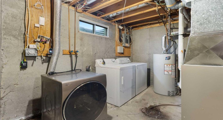 355 Georgian Villas, Calgary, Alberta T2A 7C7, 2 Bedrooms Bedrooms, ,2 BathroomsBathrooms,Residential,For Sale,Georgian,A2305349