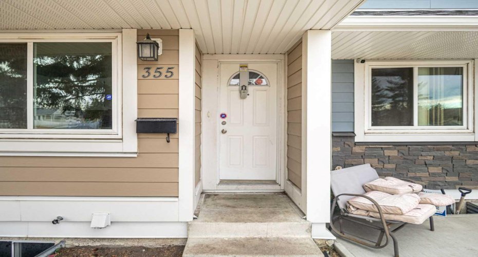 355 Georgian Villas, Calgary, Alberta T2A 7C7, 2 Bedrooms Bedrooms, ,2 BathroomsBathrooms,Residential,For Sale,Georgian,A2305349