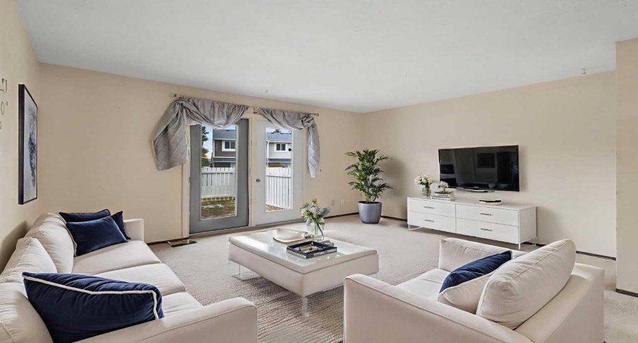 355 Georgian Villas, Calgary, Alberta T2A 7C7, 2 Bedrooms Bedrooms, ,2 BathroomsBathrooms,Residential,For Sale,Georgian,A2305349