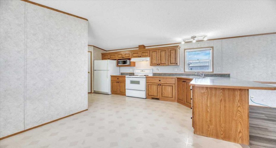 38 Doubletree Way, Strathmore, Alberta T1P 1M8, 3 Bedrooms Bedrooms, ,2 BathroomsBathrooms,Mobile,For Sale,Doubletree,A2305353
